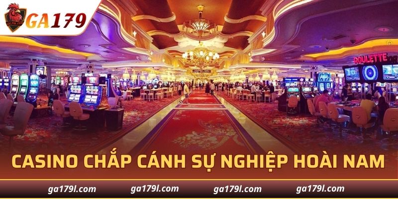 Casino chắp cánh sự nghiệp của Hoài Nam
